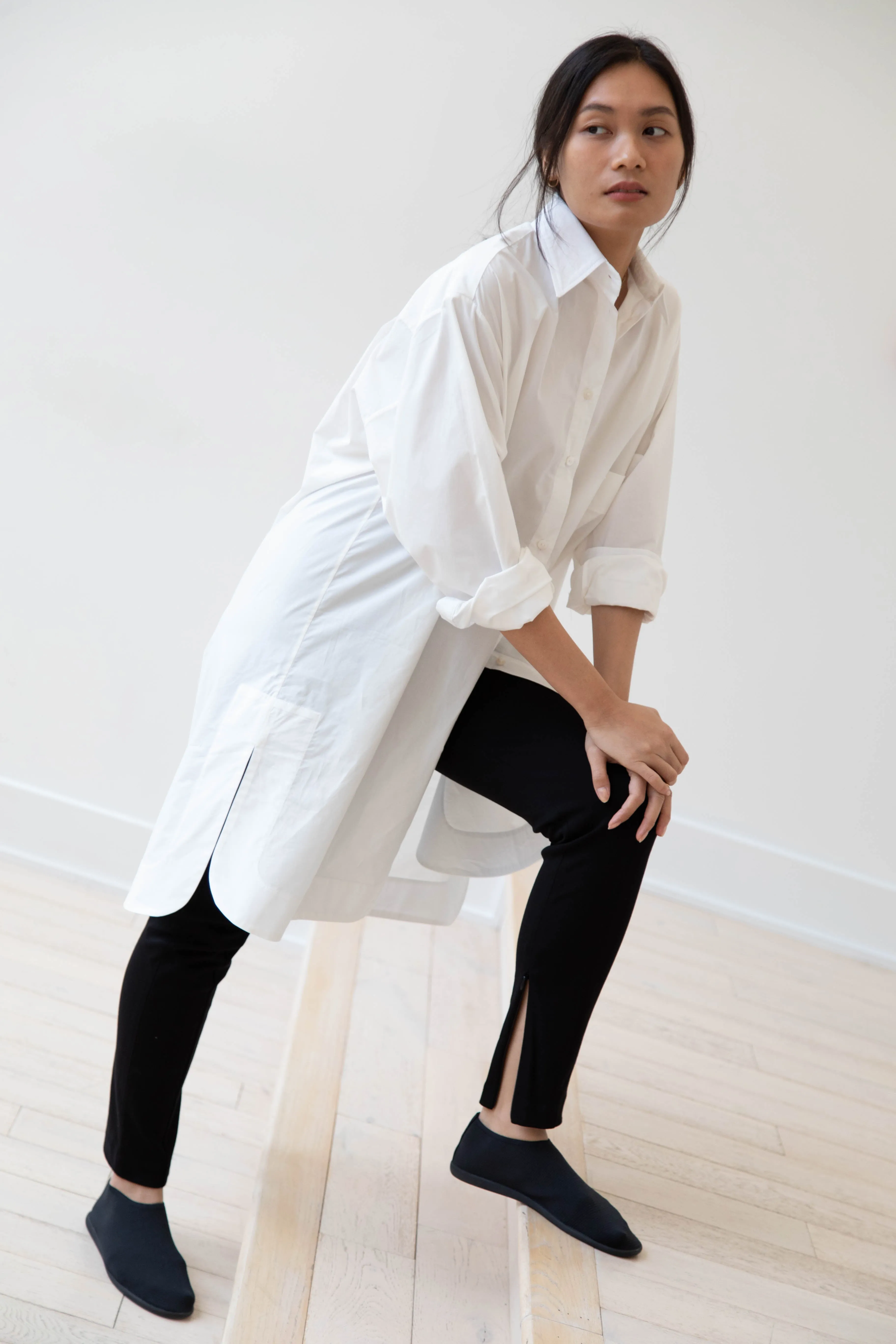 Auralee | Twist Smooth Skinny Pants in Black