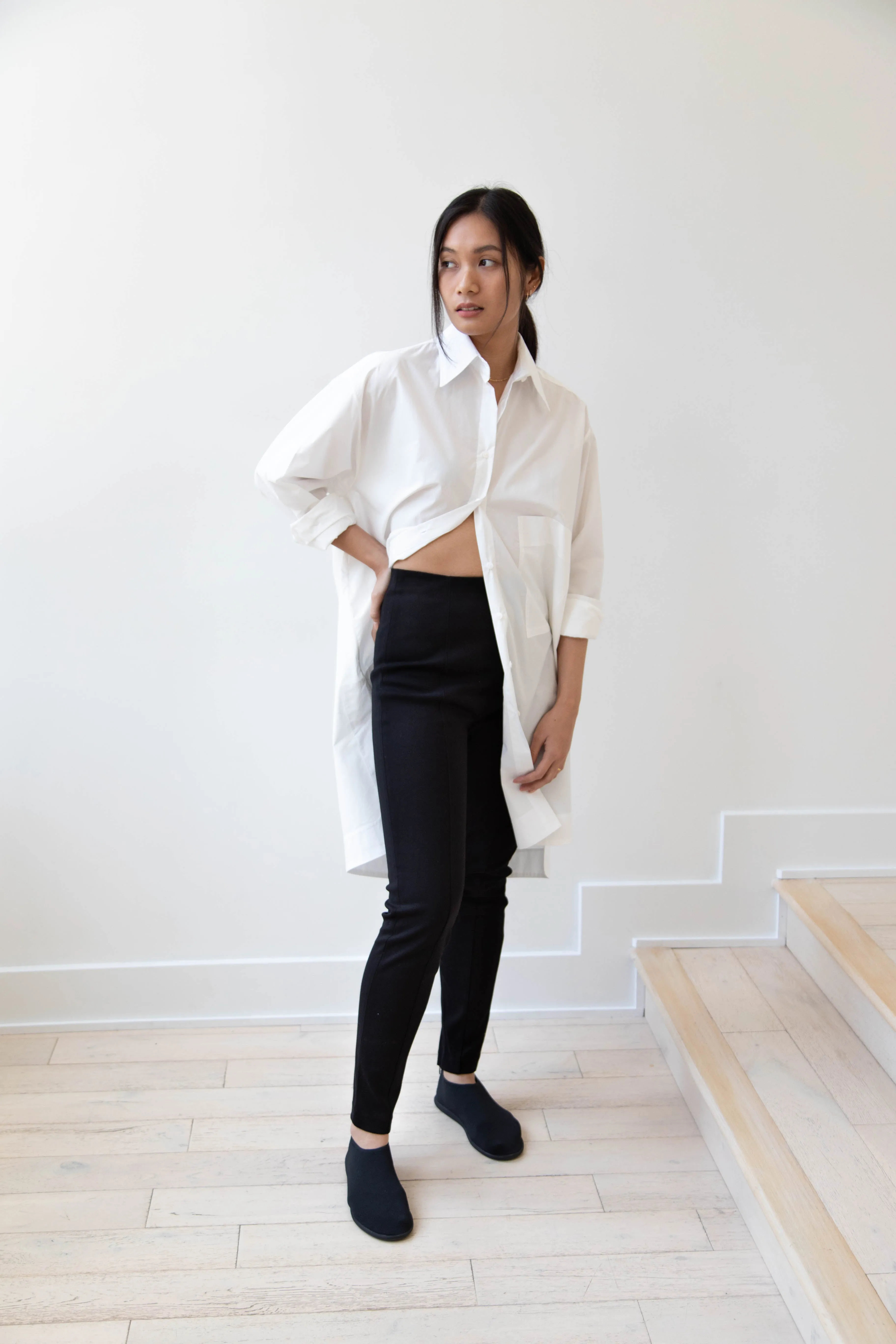 Auralee | Twist Smooth Skinny Pants in Black