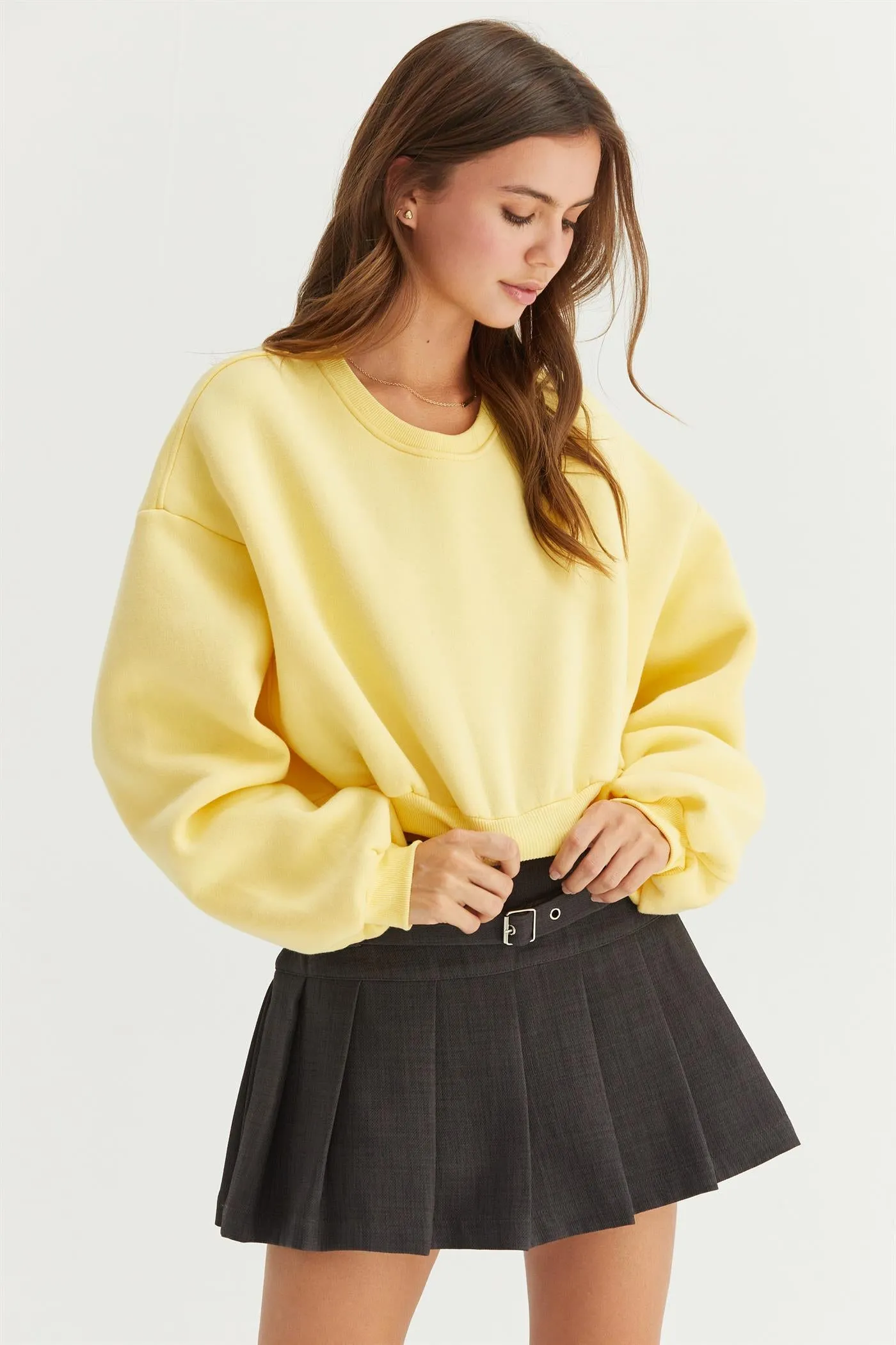 HF24E983-WASHED FRENCH TERRY CROPPED SWEATSHIRT