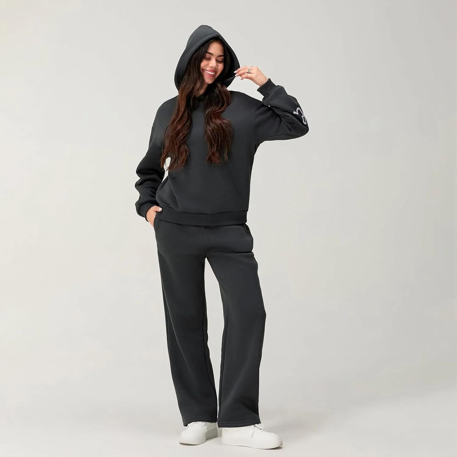 lisenraIn Women 2 Piece Tracksuit Outfits Sets Bow Print Hoodie and Sweatpants Set Casual Matching Sweat Set Loungewear