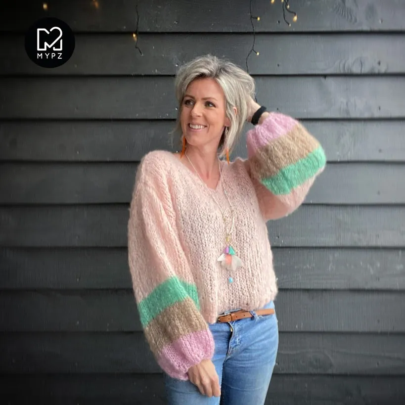 MYPZ Light Mohair v-neck Pullover Palms