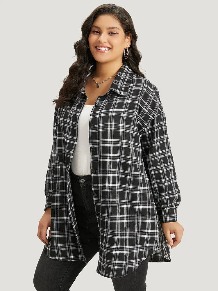 Plaid Button Fly Curved Hem Shirt Collar Coat