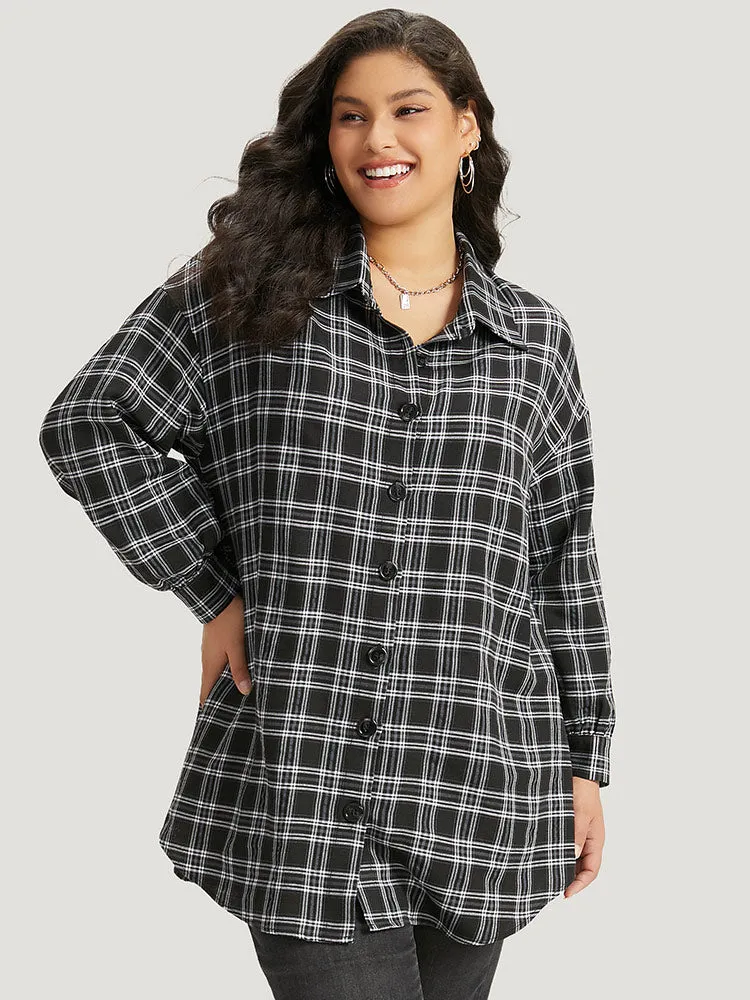 Plaid Button Fly Curved Hem Shirt Collar Coat
